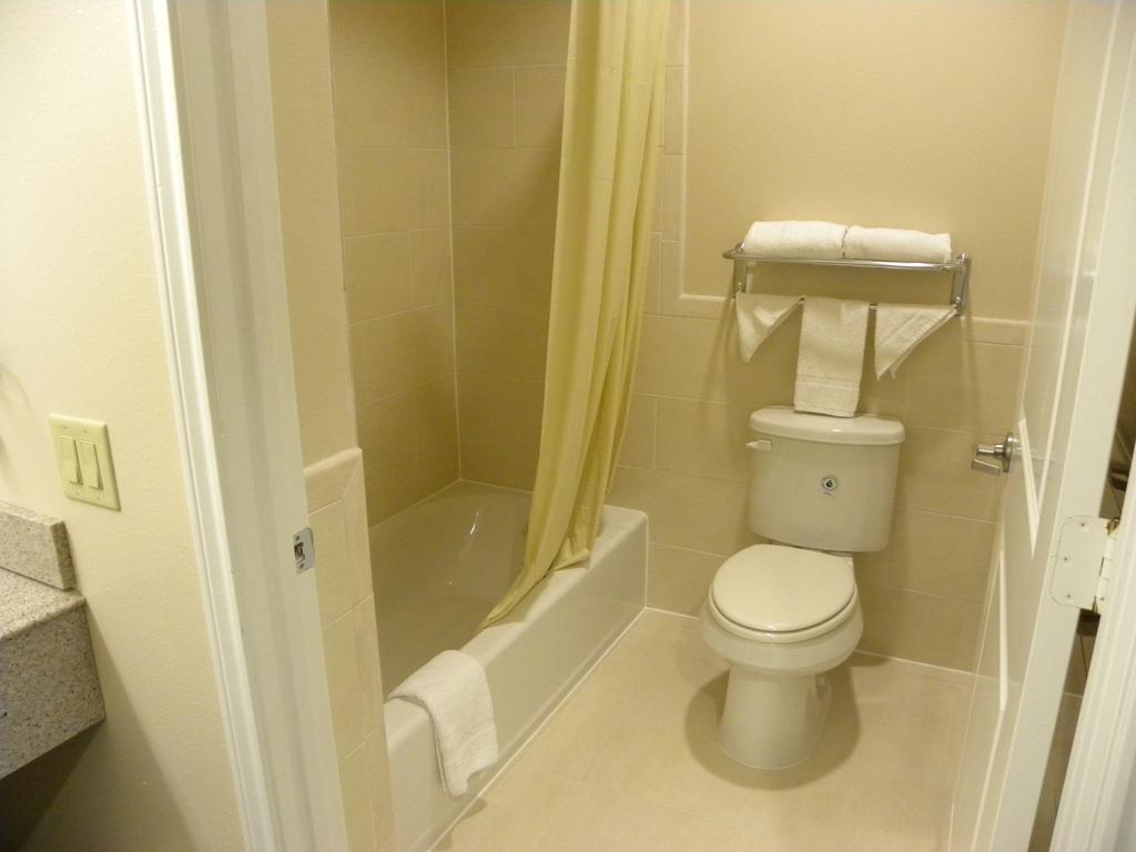 Palace Inn Kingwood Humble Ruang foto